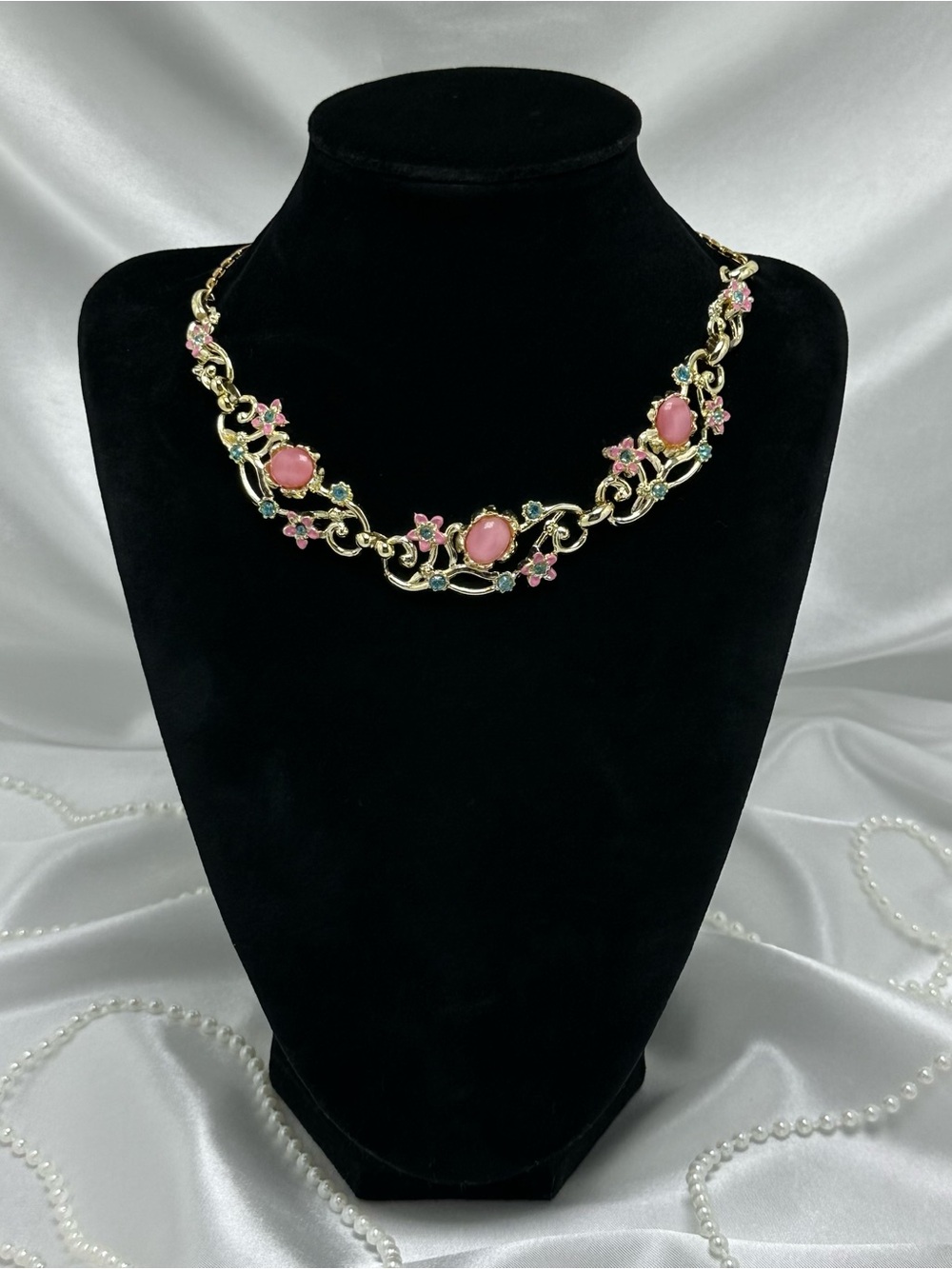 Vintage Pink and Blue Flower Necklace